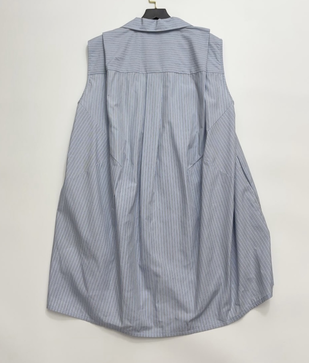 V-neck sleeveless pinstripe versatile dress - View 12