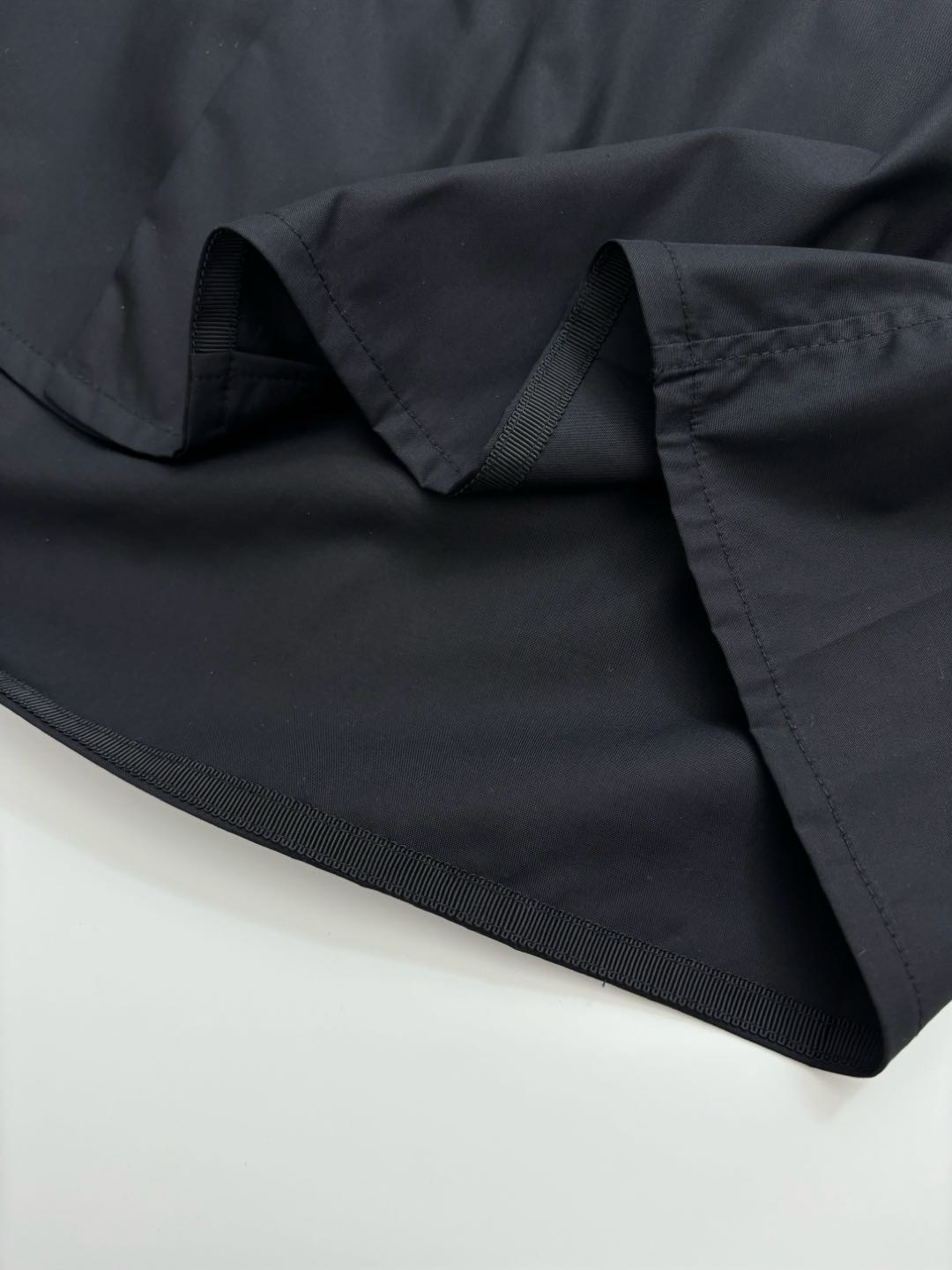 V-neck sleeveless pinstripe versatile dress - View 8