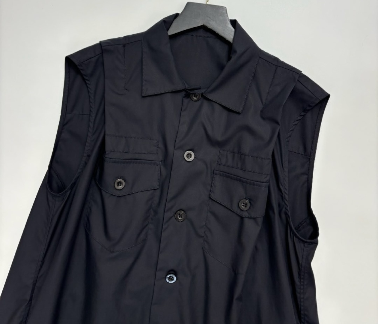 V-neck sleeveless pinstripe versatile dress - View 2