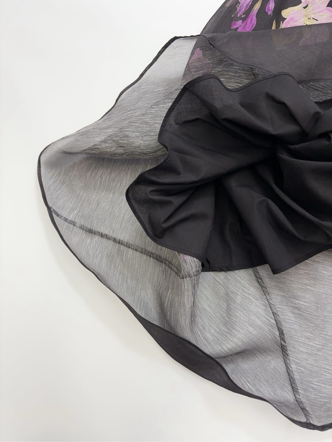 Extra-long dress layered fake two-piece floral gown - View 13