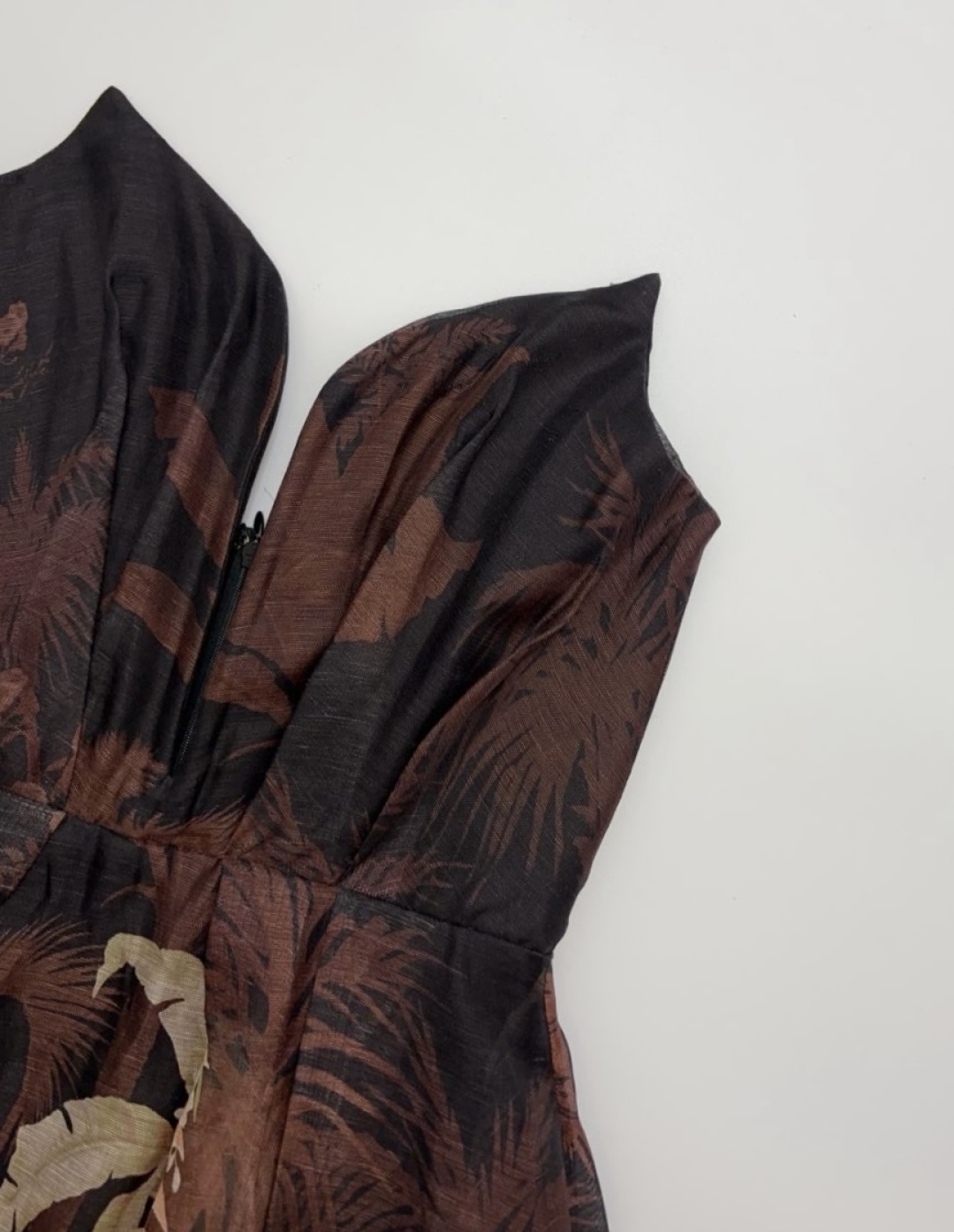 Black printed deep V-neck tube top medium-length big swing waist-cinching A-line dress - View 3