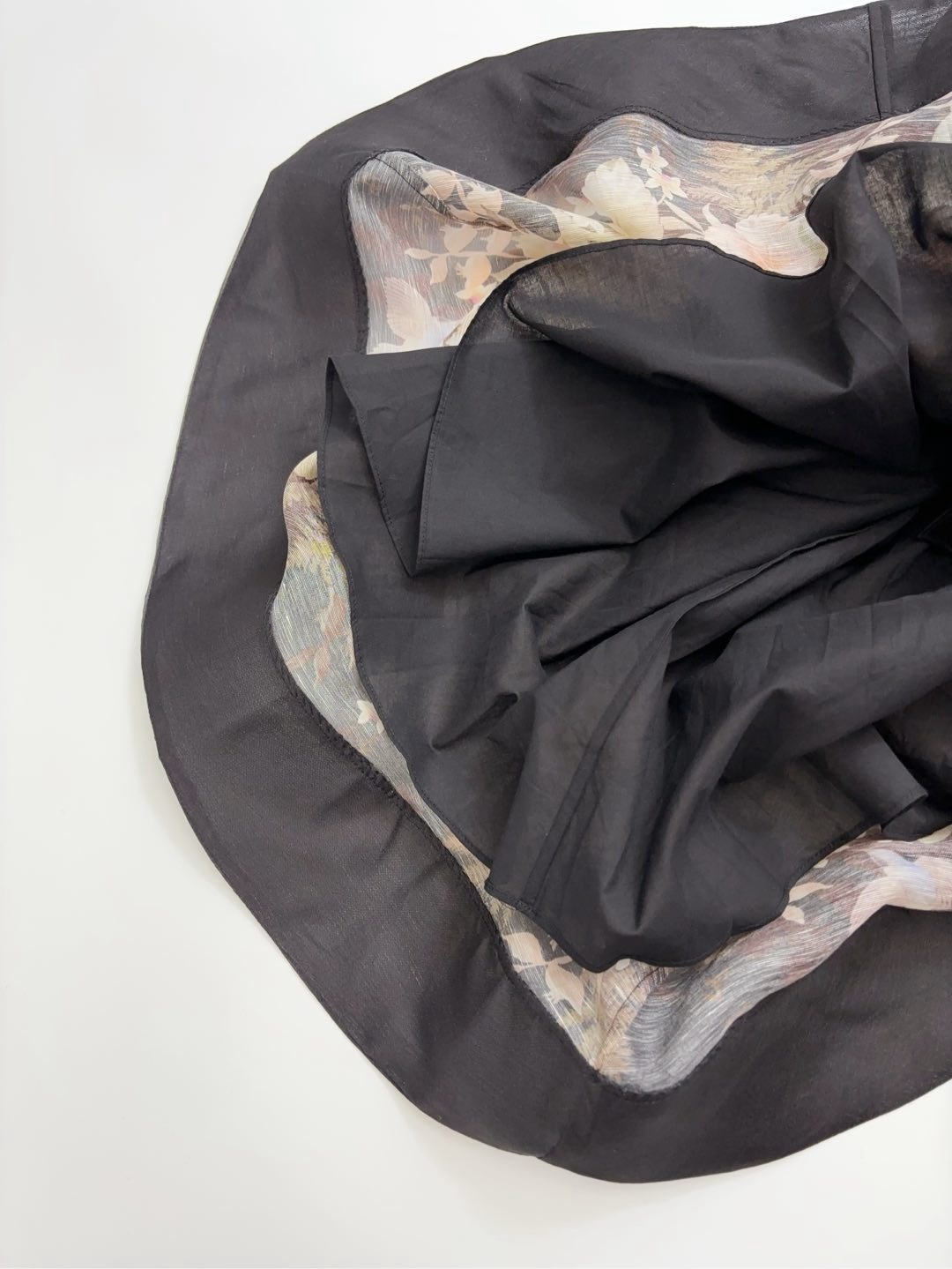 Black printed deep V-neck tube top medium-length big swing waist-cinching A-line dress - View 12