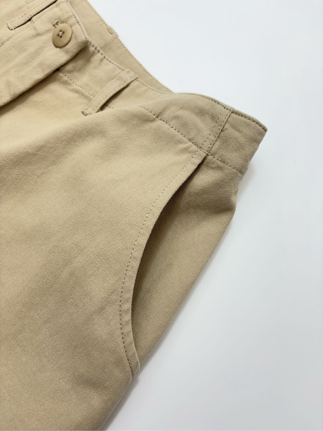 Cut label cotton material versatile mini chino shorts - View 3
