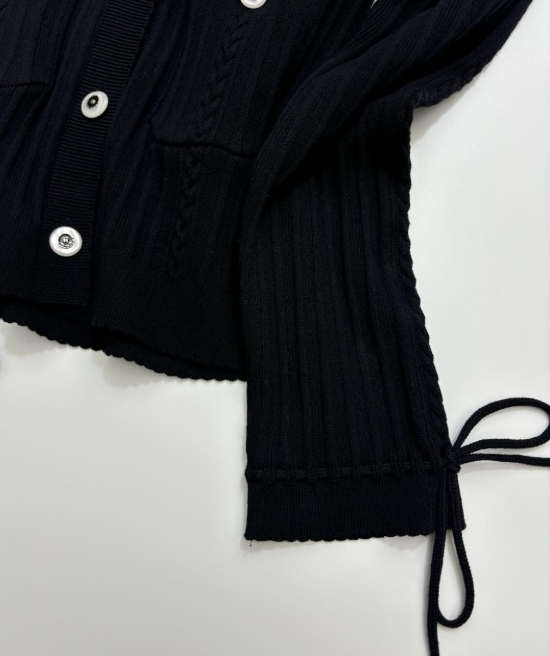 Cardigan knitted coat with small fragrant collar drawstring and diamond pattern, short long sleeves - View 6