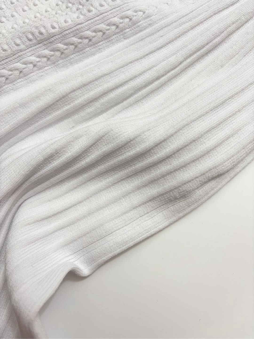 Small fragrance solid color textured elastic waist half skirt - View 7