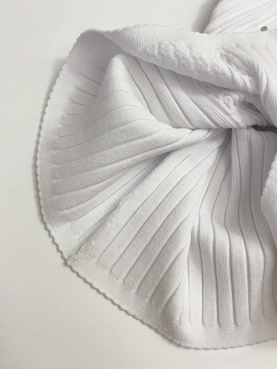 Small fragrance solid color textured elastic waist half skirt - View 10