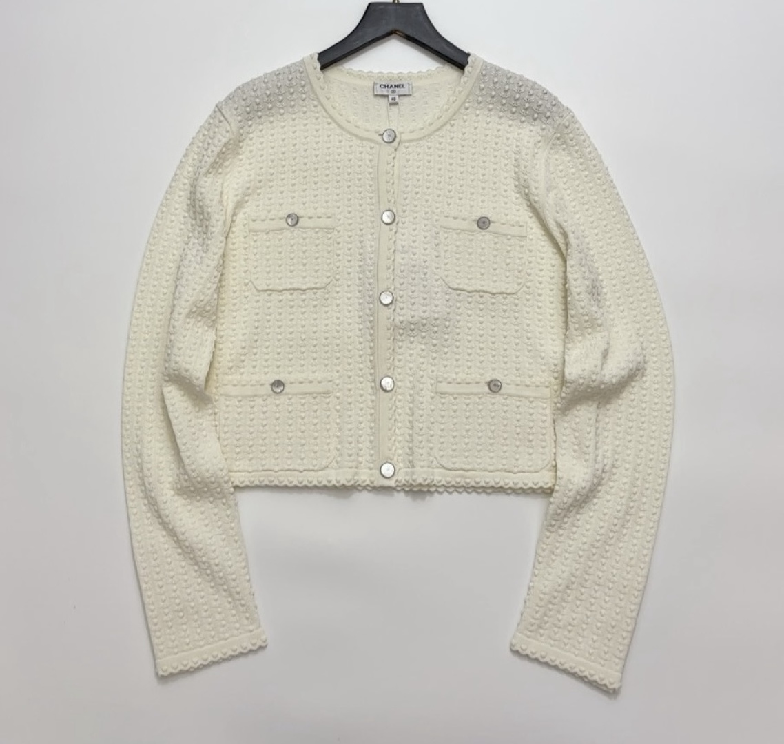 Bumpy立体 Flower Pattern Single-breasted Button Knit Cardigan Short Jacket