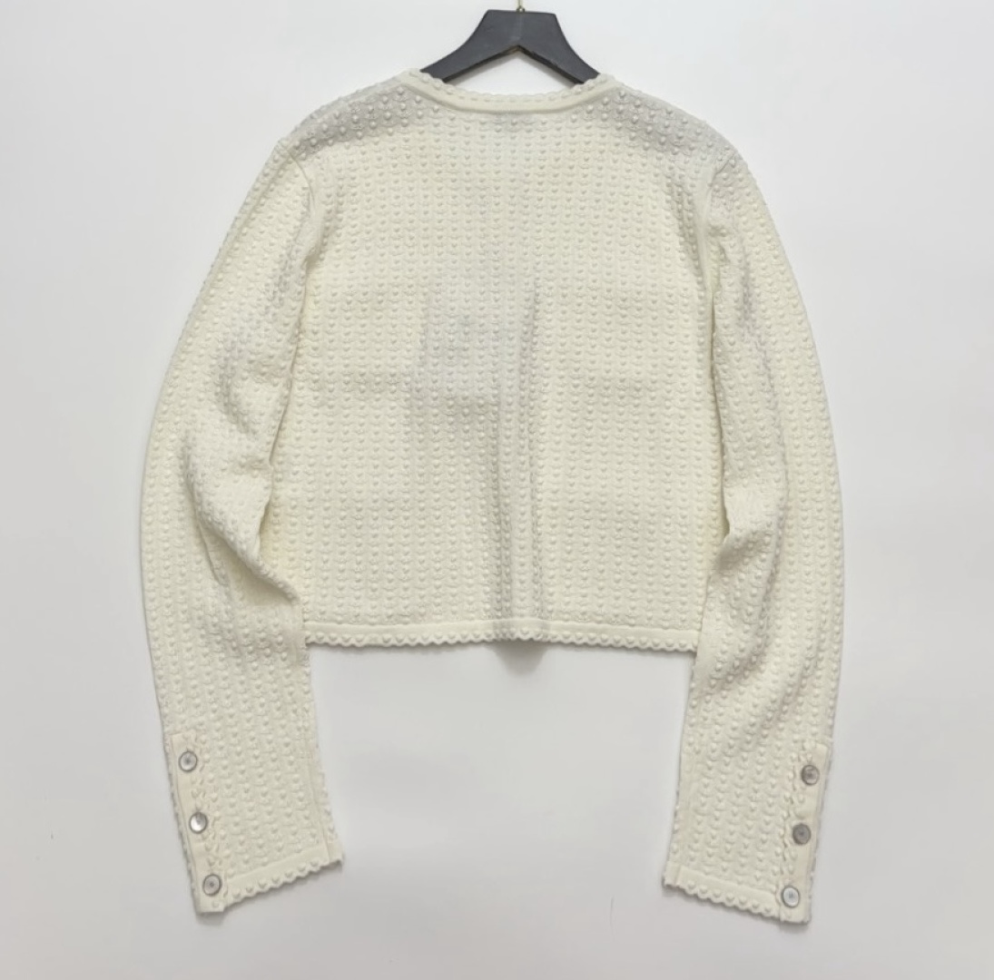 Bumpy立体 Flower Pattern Single-breasted Button Knit Cardigan Short Jacket - View 13