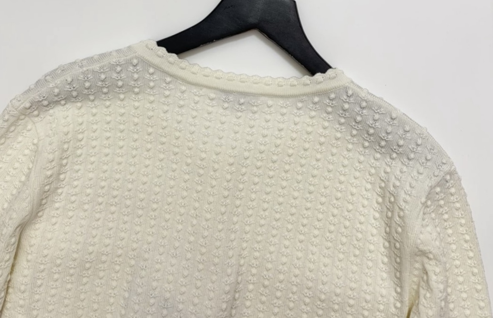 Bumpy立体 Flower Pattern Single-breasted Button Knit Cardigan Short Jacket - View 14