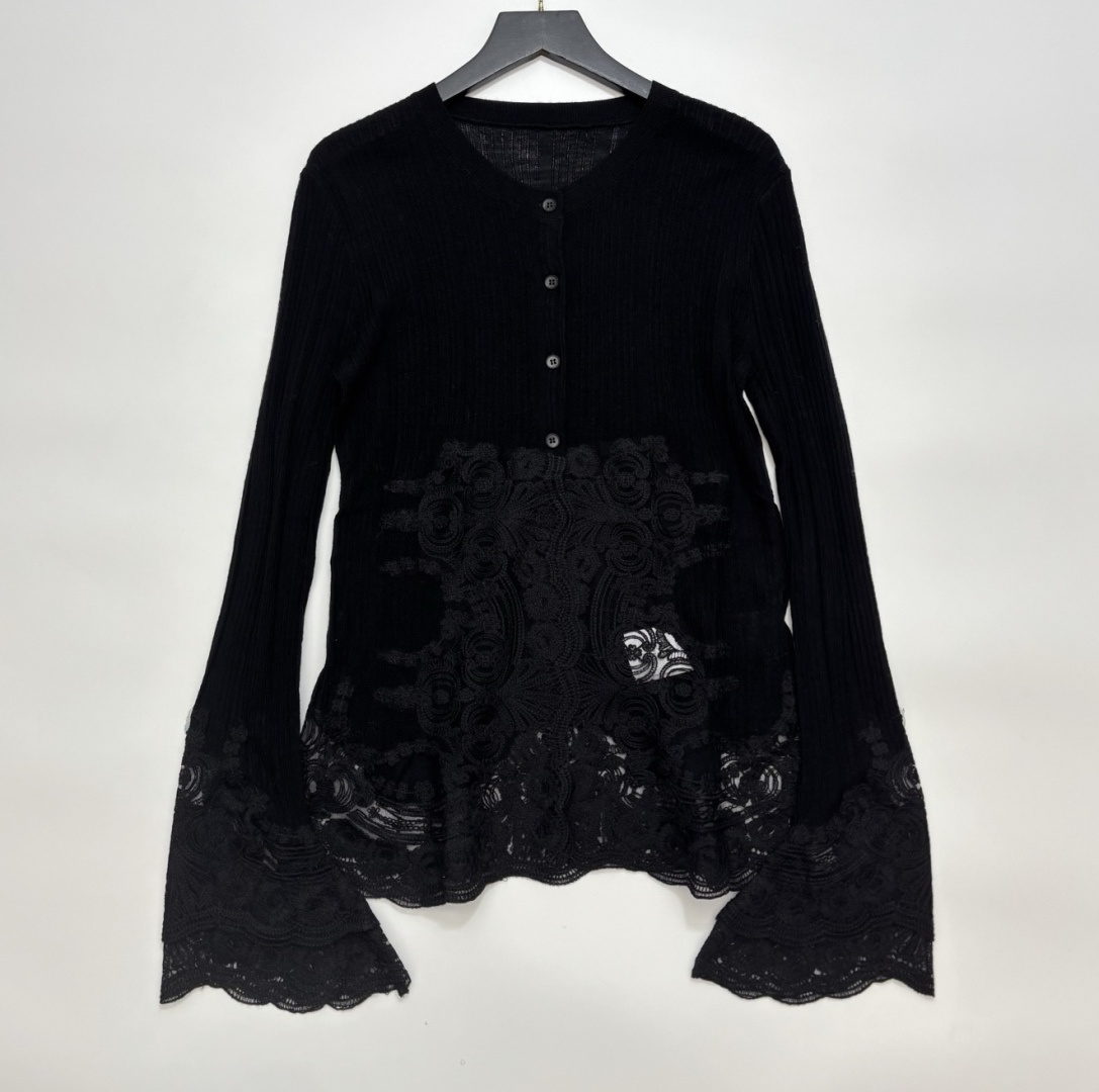 Ermanno Scervino Lace Patchwork Wool Knit Round Neck Cardigan