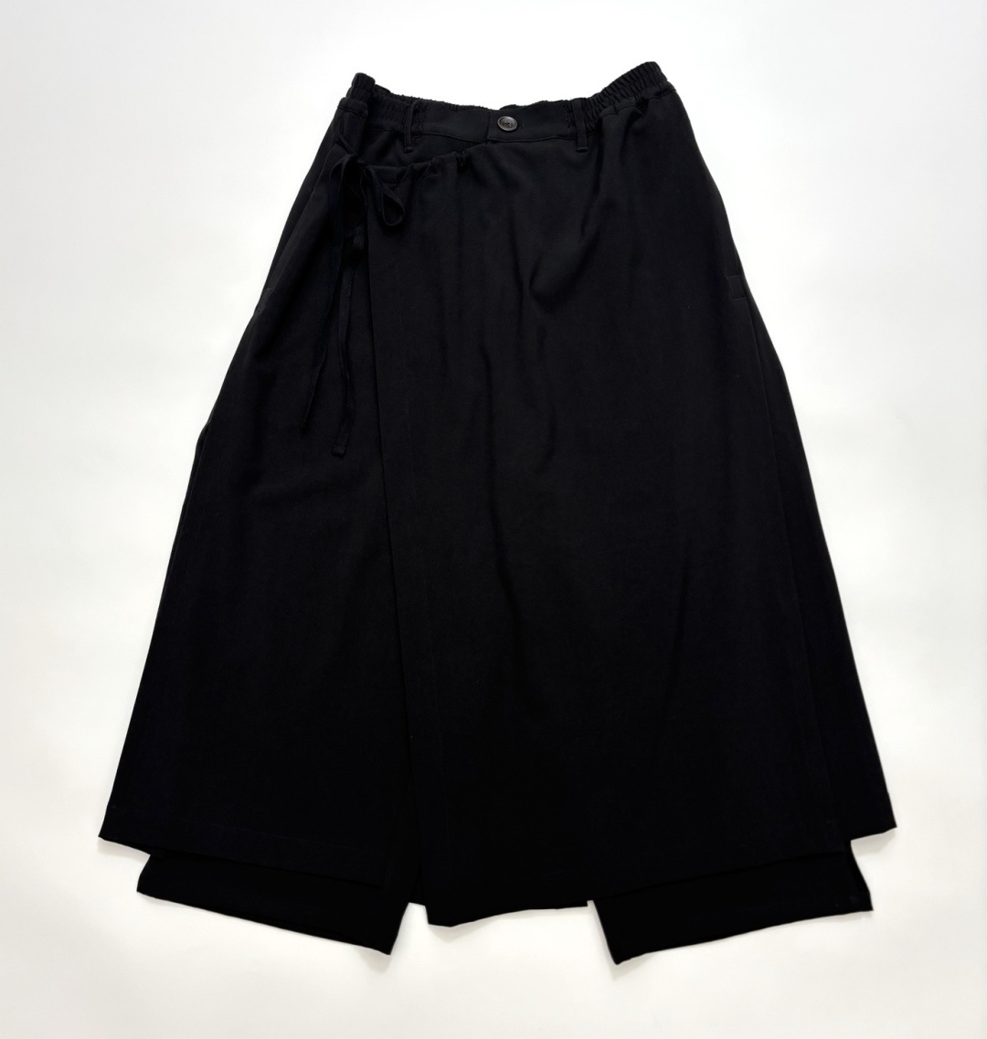 Y's by Yohji Yamamoto Drawstring Asymmetric Casual Pants
