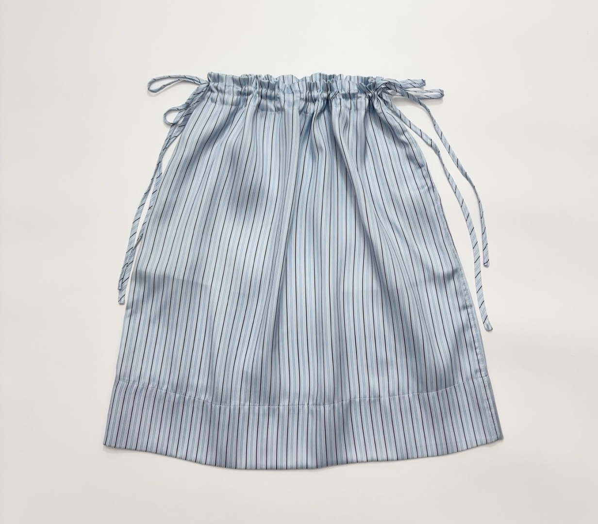 Toteme Classic Striped Loose Versatile Casual Mini Skirt