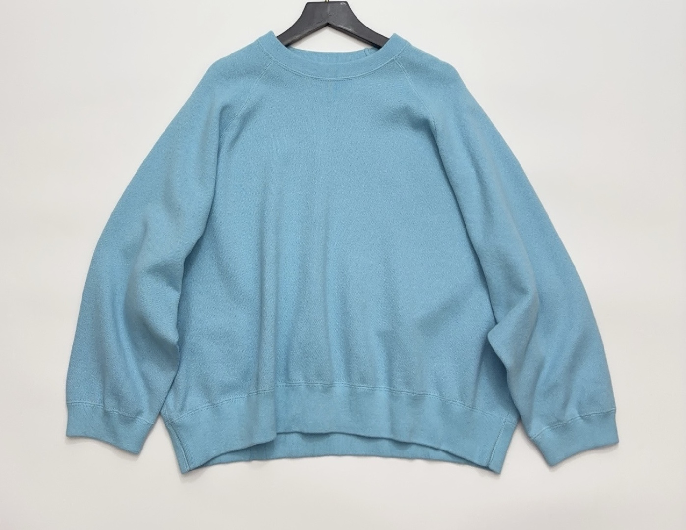 Japanese Casual Embroidered 'R' Pure Color Crewneck Knit Sweatshirt