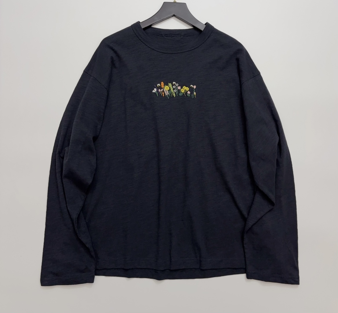 Archive Japanese Japanese Style Embroidered Floral Long Sleeve Relaxed T-Shirt