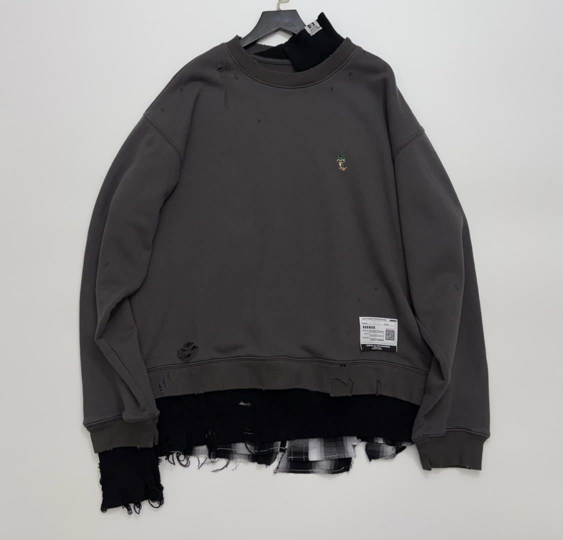 Maison Mihara Yasuhiro Distressed Faux Three-Piece Loose Round-Neck Sweatshirt Top