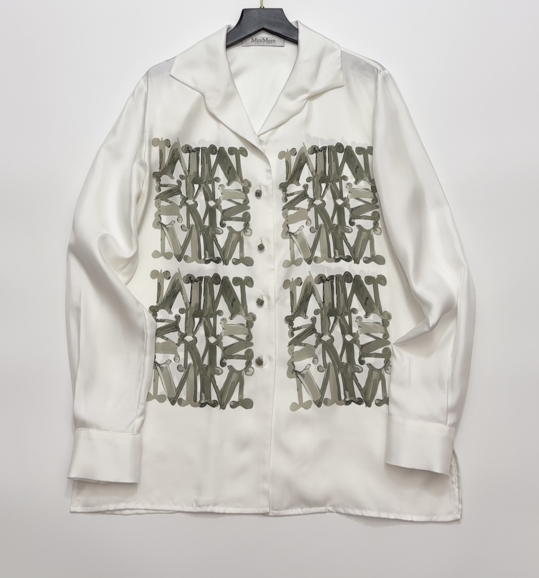 Max Mara Graffiti Letter M Pattern Silk Loose Shirt