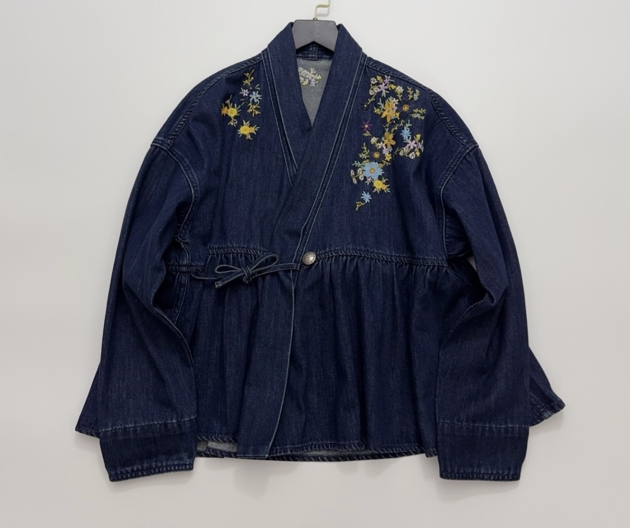 Japanese Style R Letter Floral Embroidered Denim Jacket