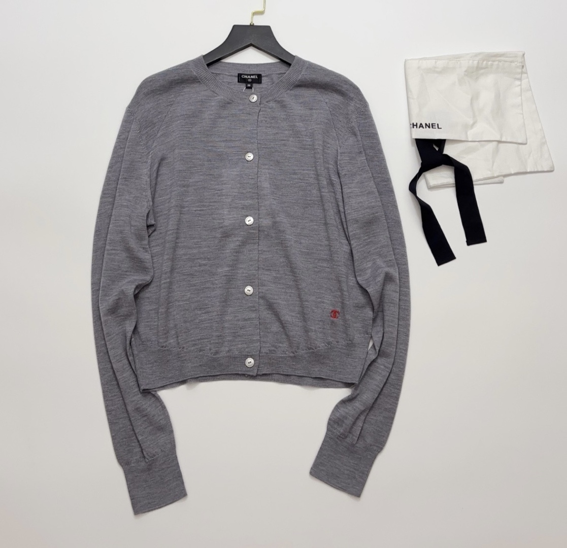 Grey Round Neck Long-Sleeve Red CC Knit Cardigan