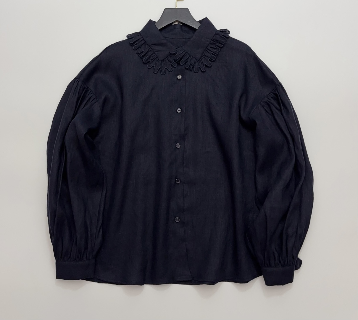 Embroidered Wavy Lace Trim Linen Lapel Lantern Sleeve Shirt