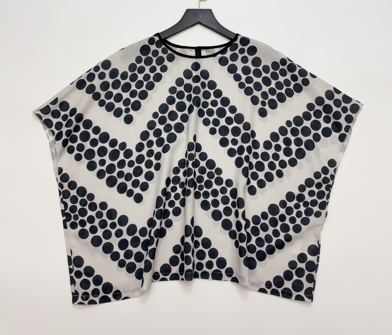 mina perhonen Kupla Japanese Polka Dot Short Sleeve All Cotton Shirt