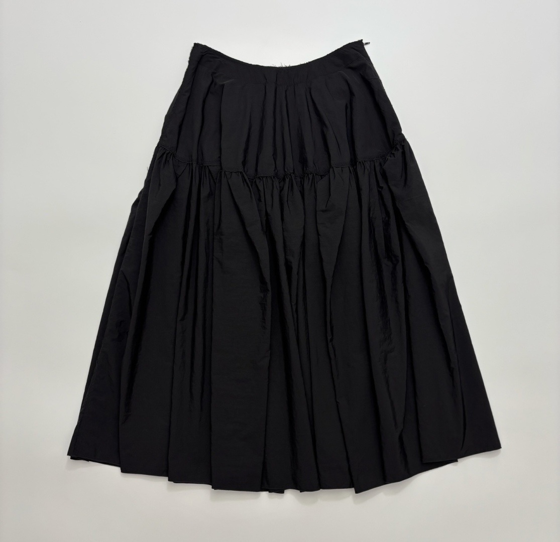 Ultralight Functional Pleated A-Line Skirt