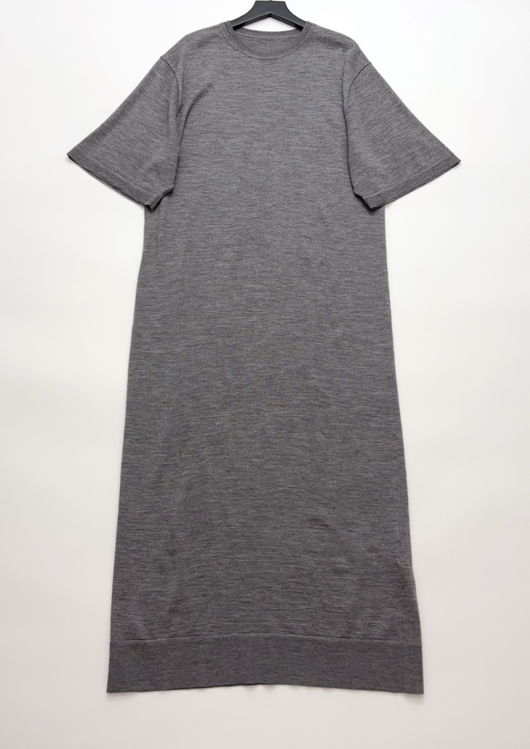 Khaite Round Neck Mid-Sleeve Long Slouchy Grey Dress