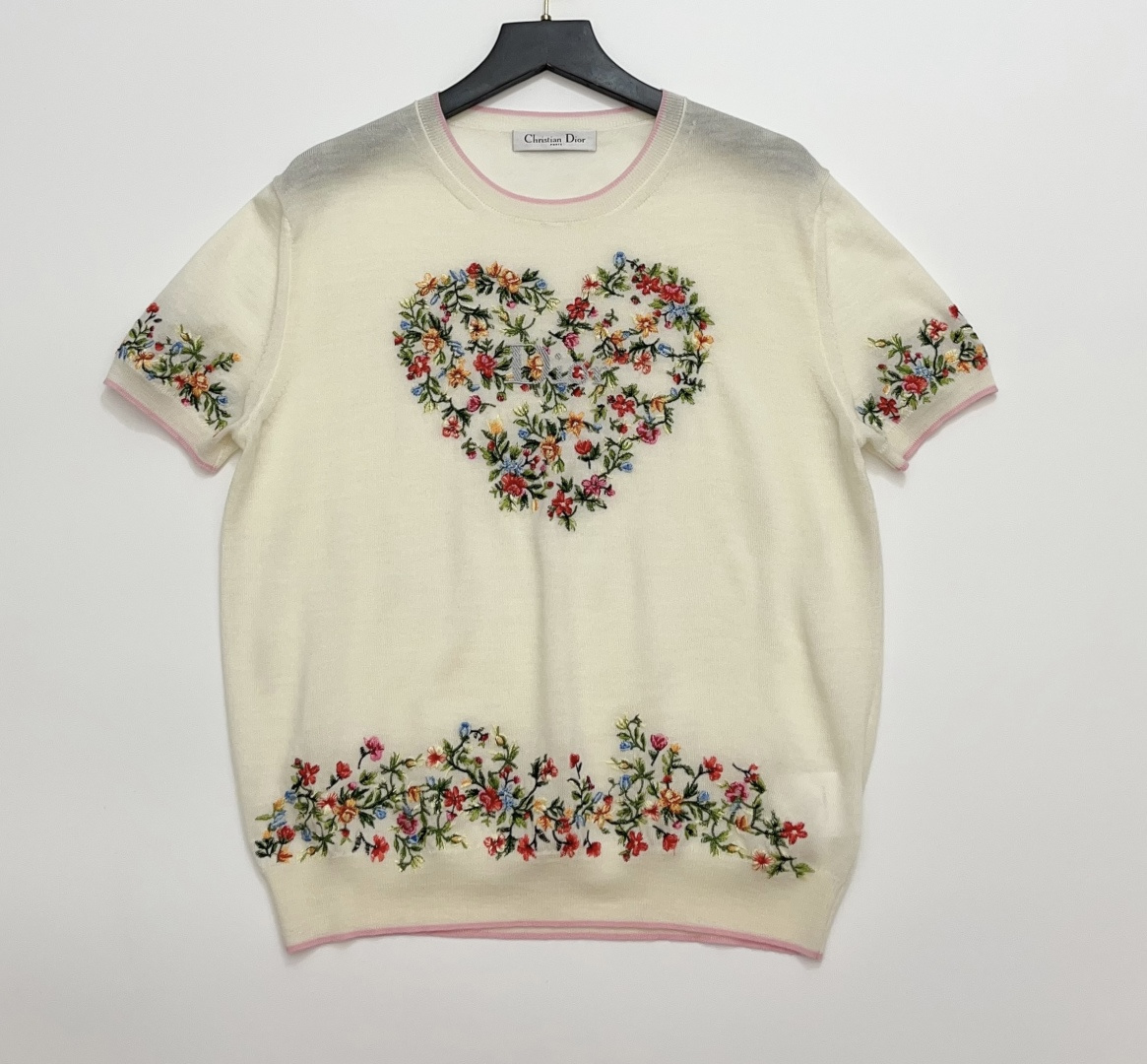 New Arrival Preview Top