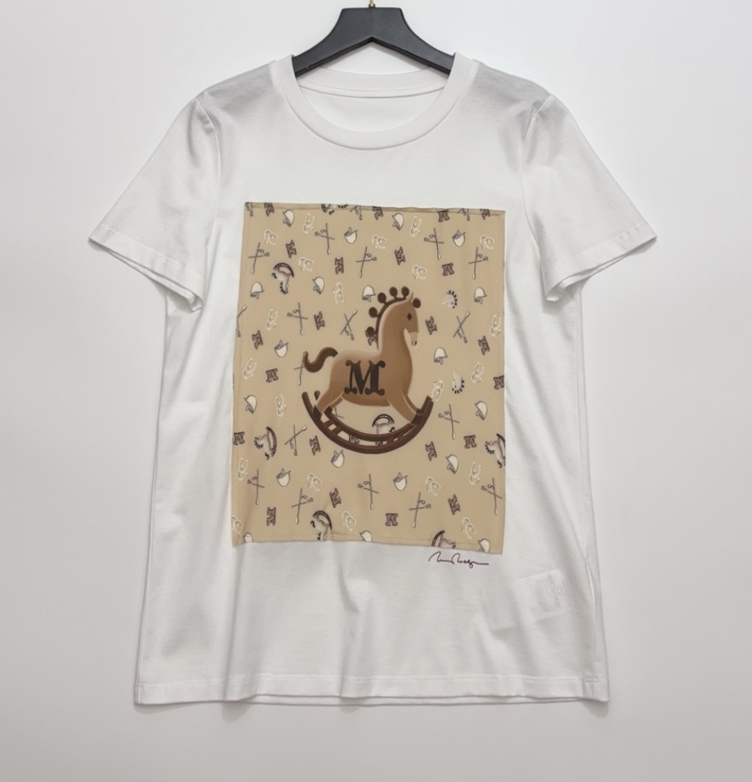 Max Mara 26 Early Spring Wooden Horse Patch Print T-Shirt