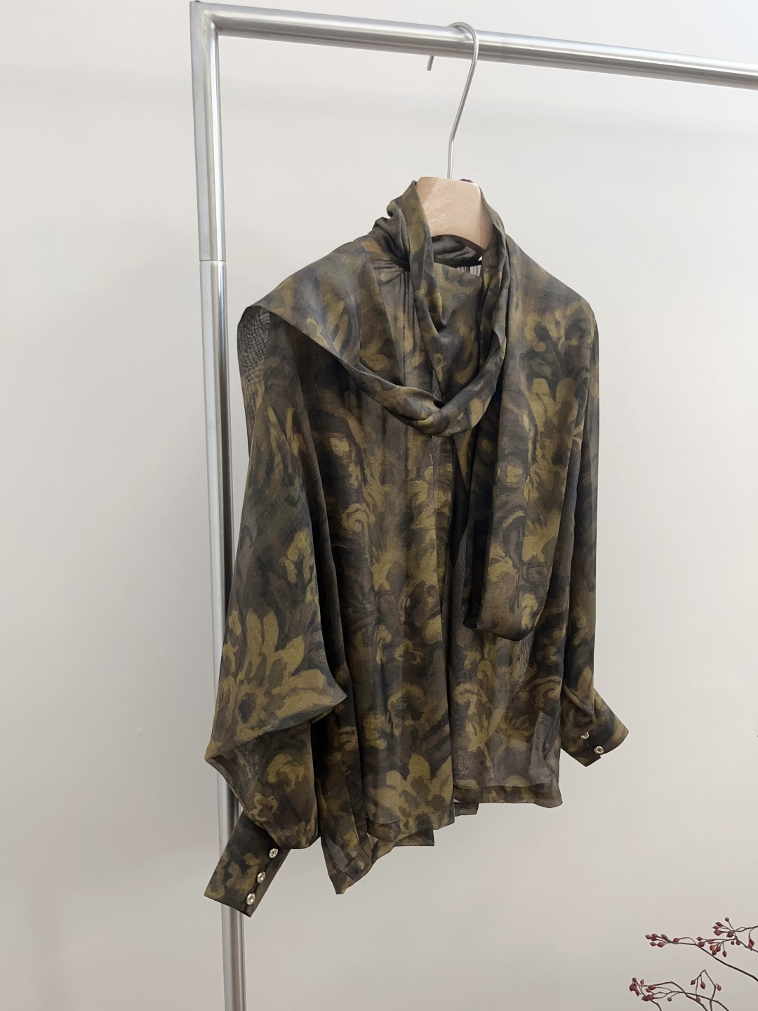 INTO THE EAST Silk Acanthus Oil Painting Scarf Tie Blouse