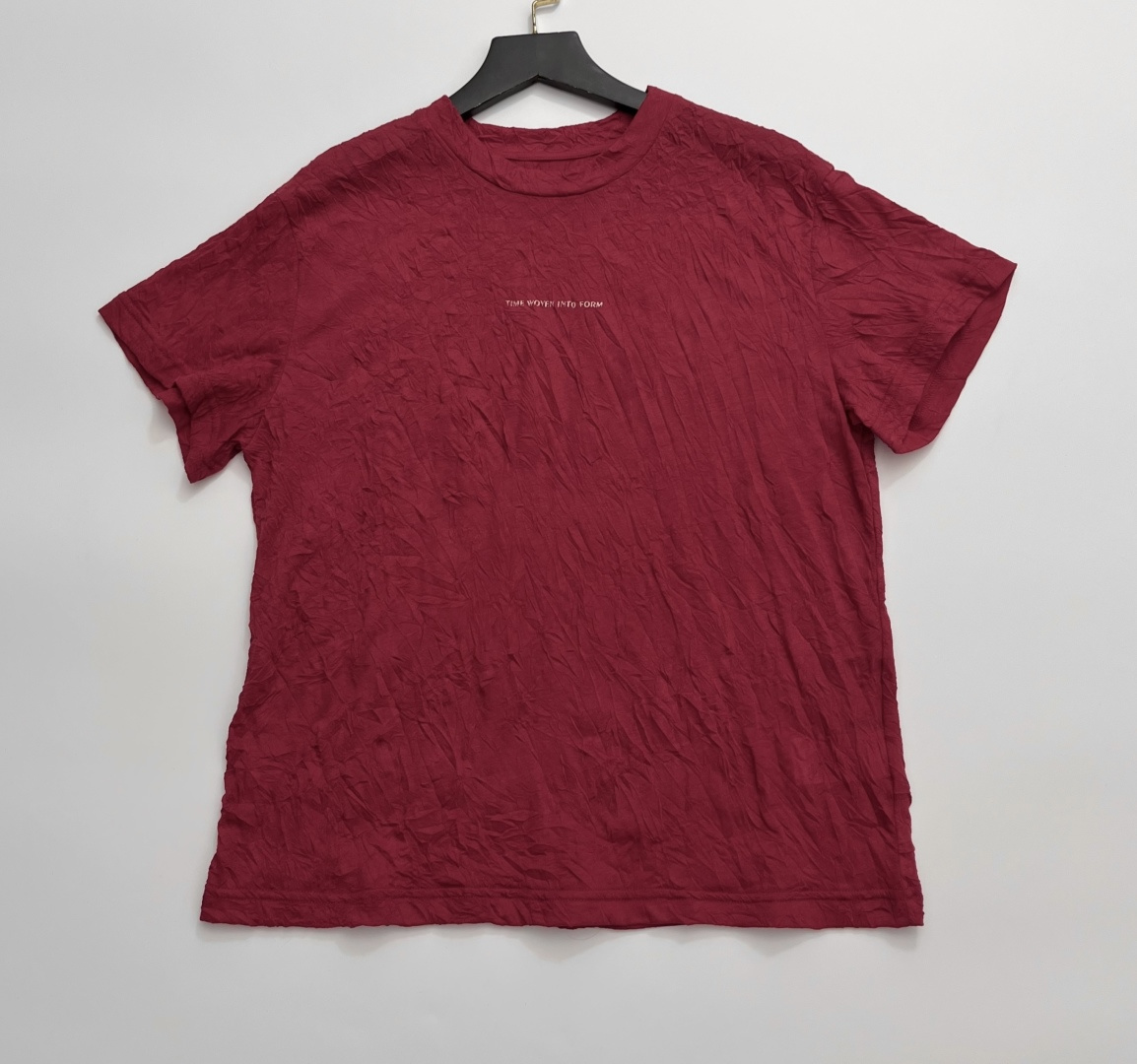 Minimalist Textured Pleated Lightweight Breathable Short-Sleeve T-Shirt
