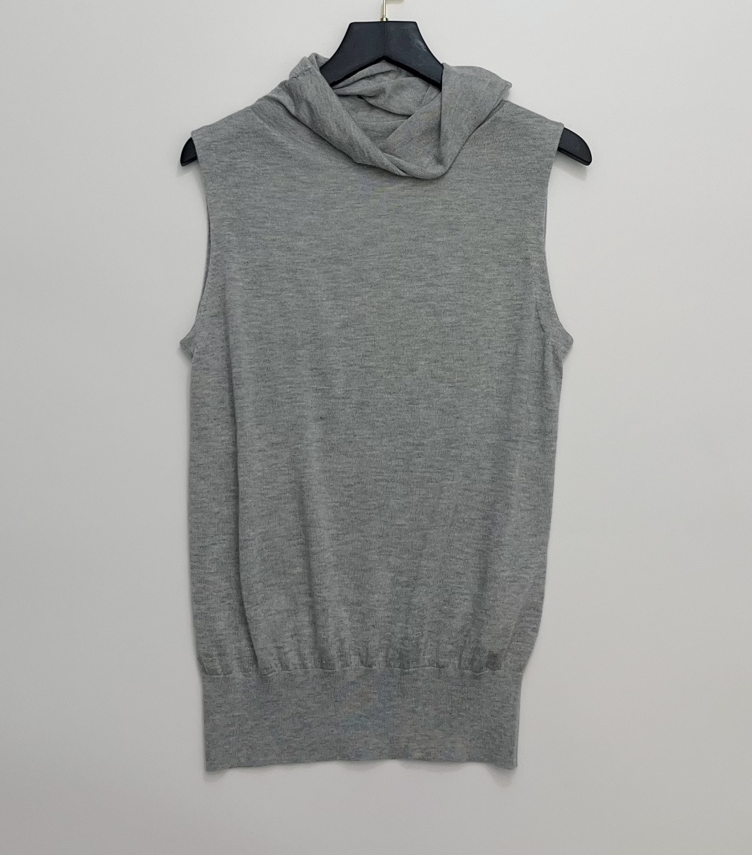 The Row Ultra Soft Thin Knit Sleeveless Top