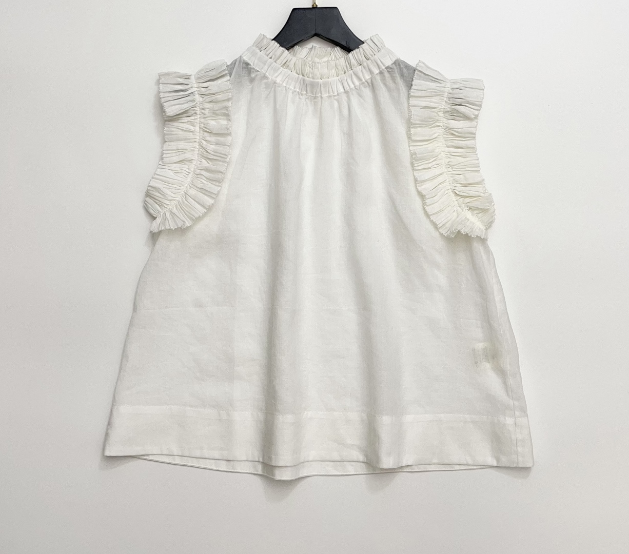 Sea Flutter-Sleeve Pleated Stand Collar Ruffle Blouse