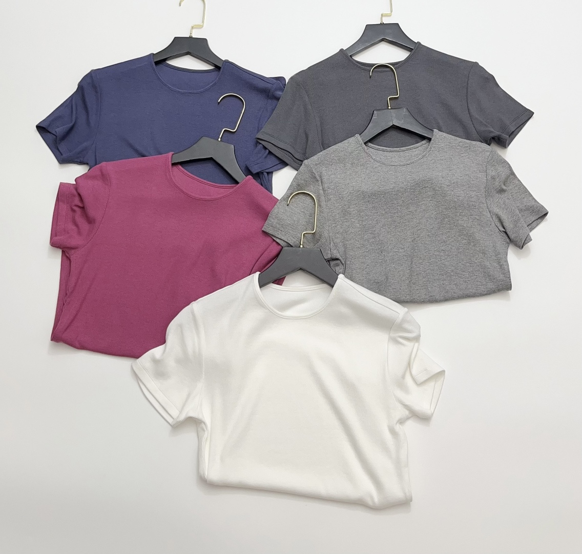 LE 17 SEPTEMBRE Soft Draped Wool-Blend Slim Fit Short Sleeve T-Shirt