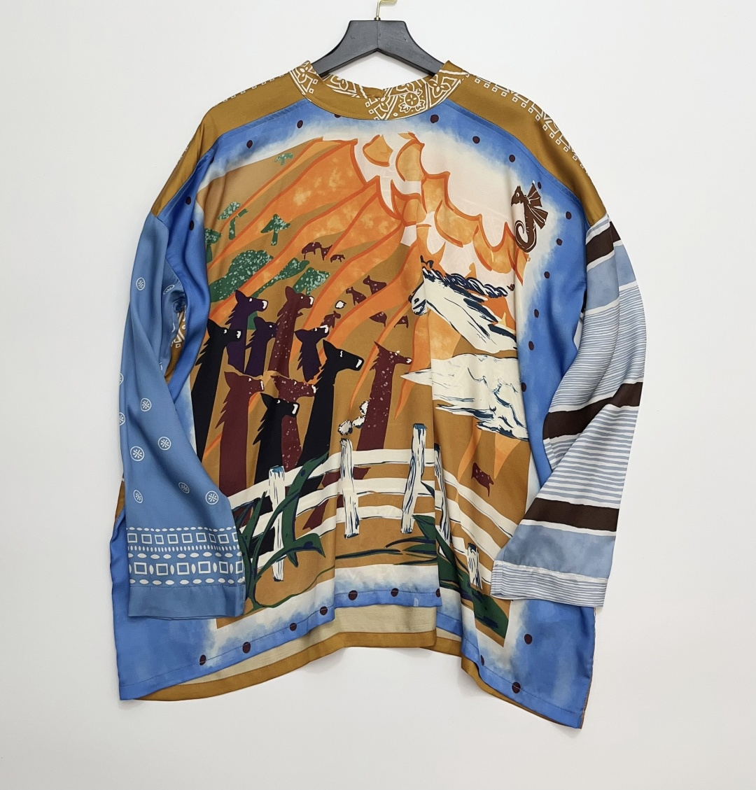 Japanese Style Colorblock Graffiti Relaxed Fit Long Sleeve Pullover Shirt