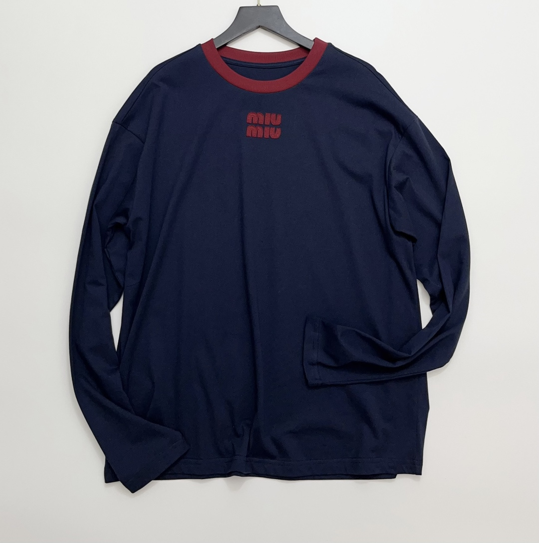 Miu Miu Letter Logo Patch Contrast Round Neck Relaxed Fit Long Sleeve T-Shirt