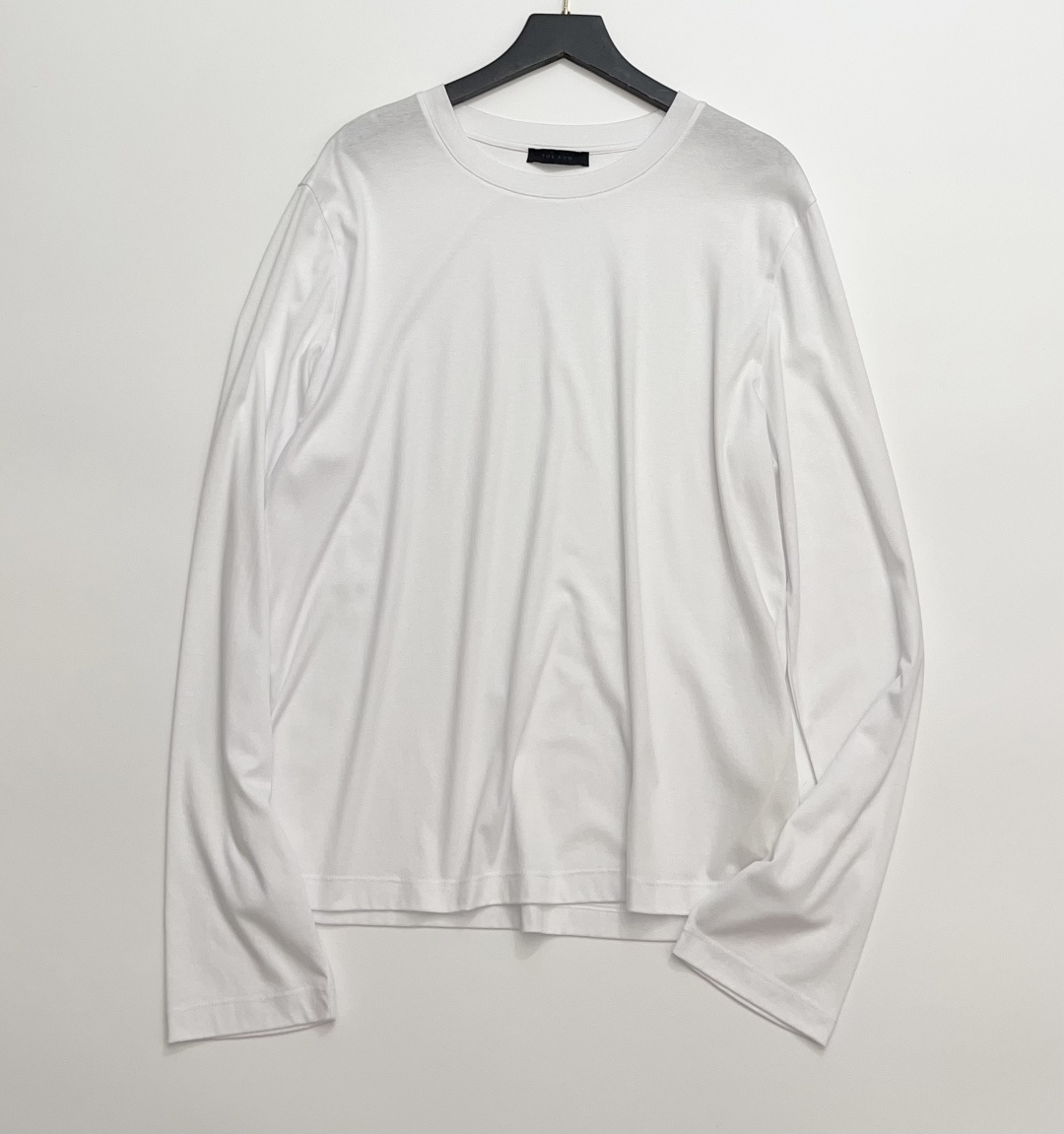 The Row Simple Solid Color Round Neck Relaxed Fit Long Sleeve T-Shirt