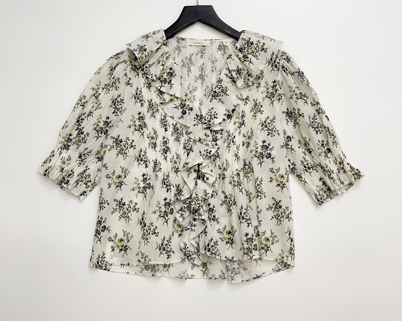 Dôen HENRI Print Classic V-Neck Retro Ruffle Collar Shirt