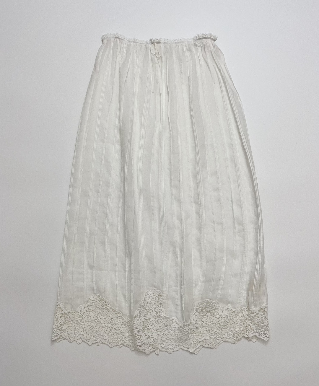 Dôen White Ramie Lace Embroidered Straight Midi Skirt