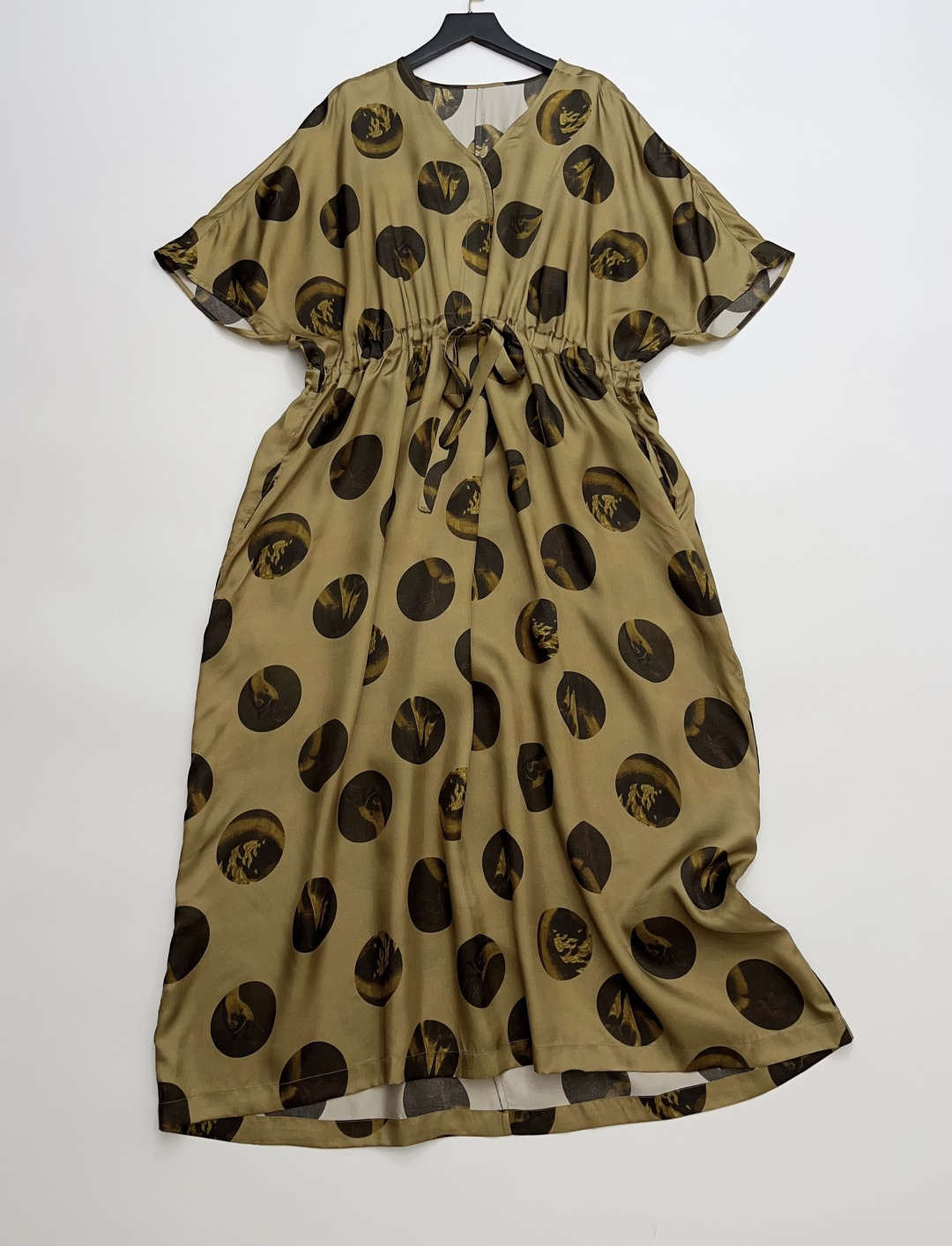 UMA V-Neck Drawstring Waist Tie Dress