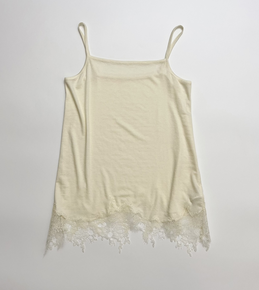 Retro Eyelash Lace Paneled Tencel Wool Knit Camisole Top
