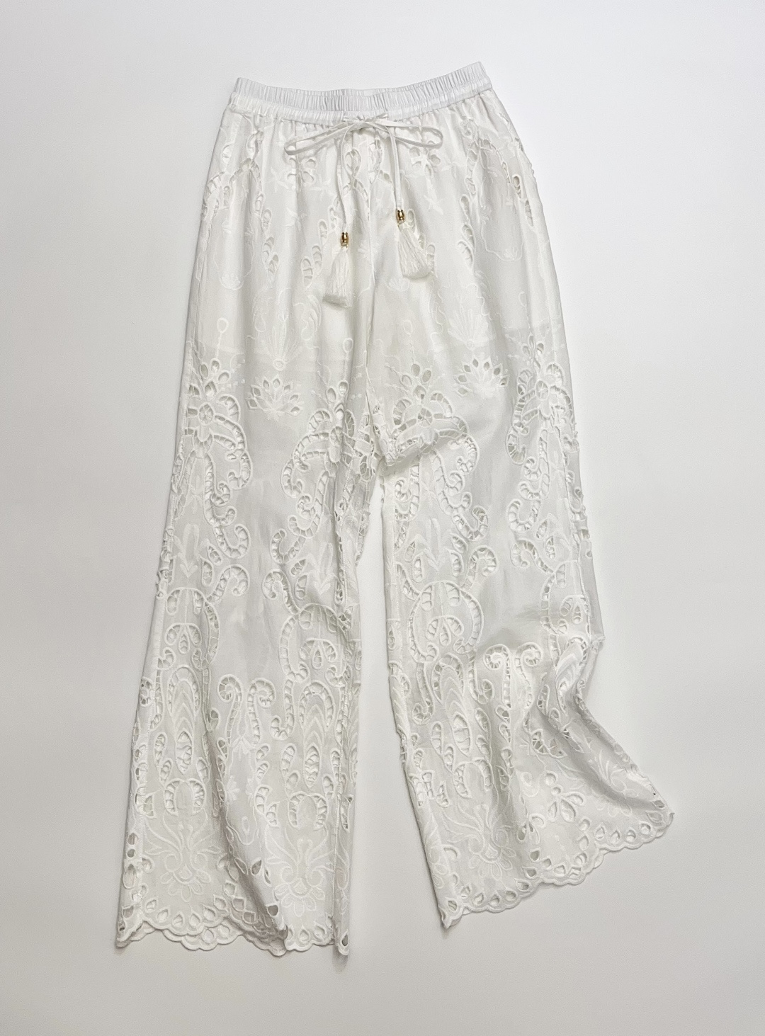 AUR White Cutout Embroidered Flare Casual Pants