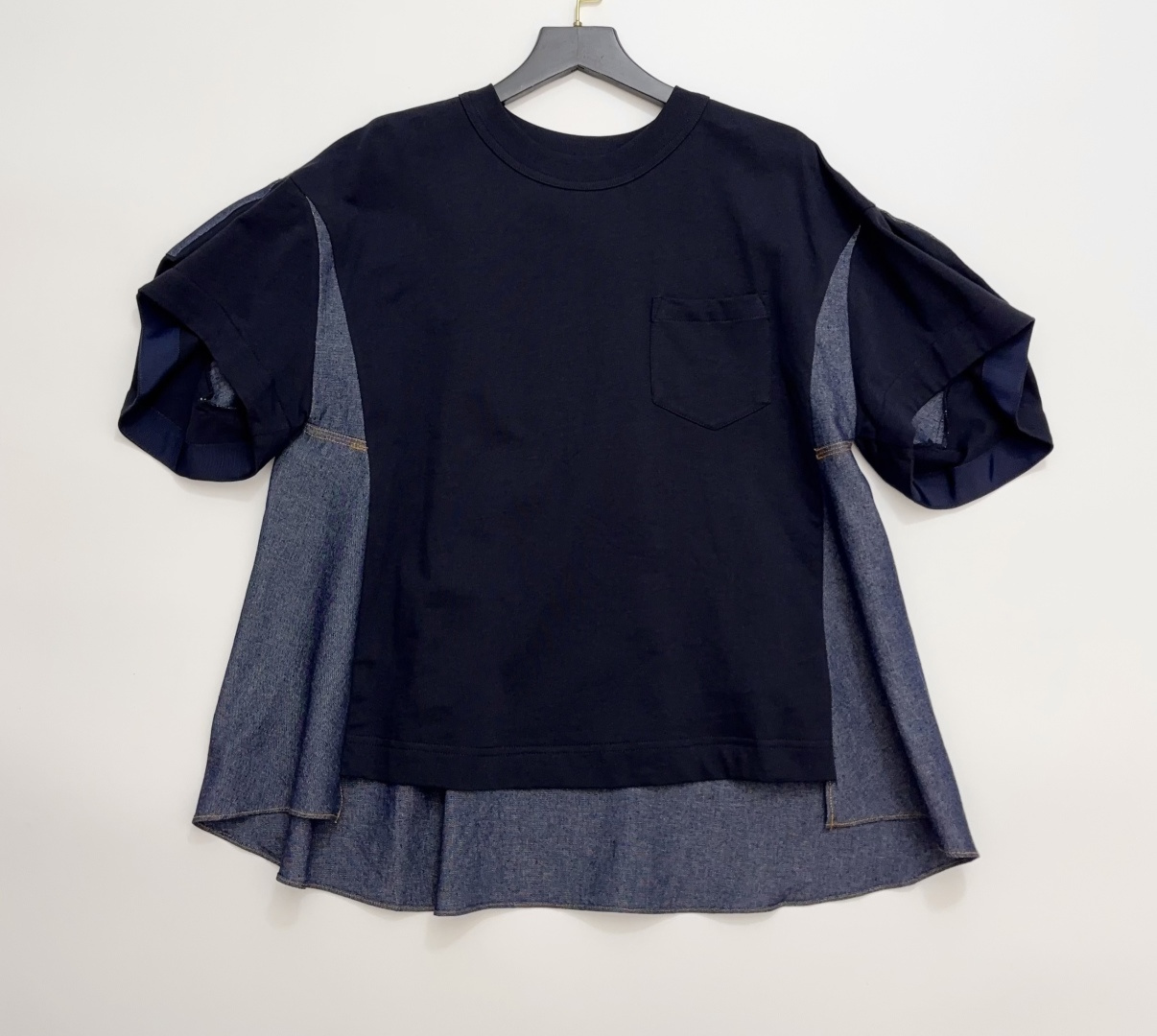 Sacai Colorblock Asymmetrical Hem Crewneck Top