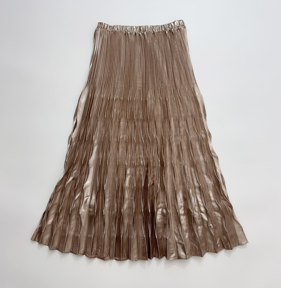 ICEDUST Glossy Pleated A-Line Long Skirt