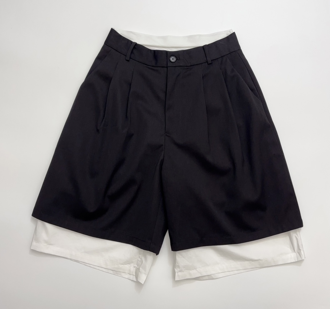 MM6 Maison Margiela Colorblock Patchwork Loose Shorts