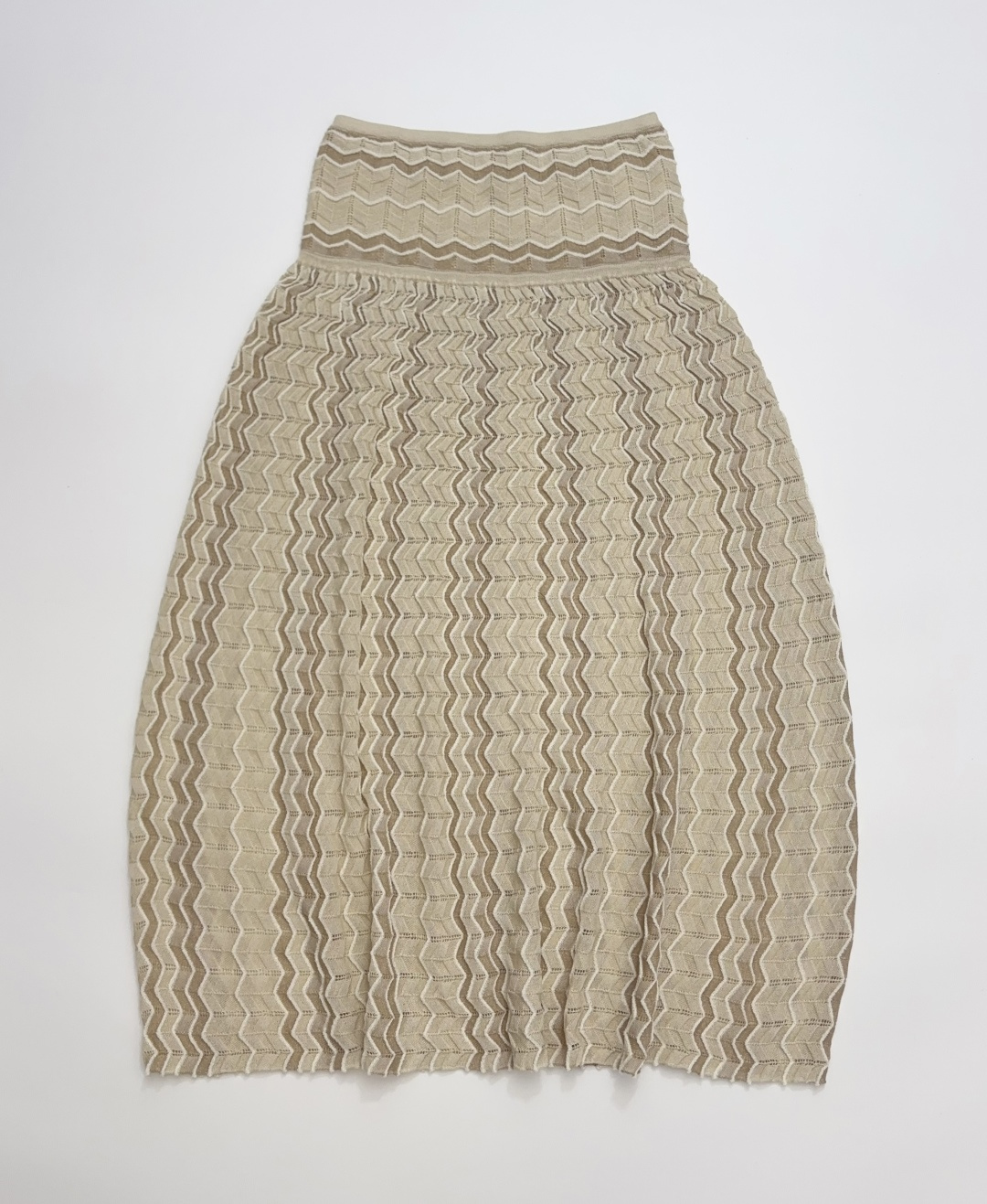 SWAYING Pleated Colorblock Long Skirt