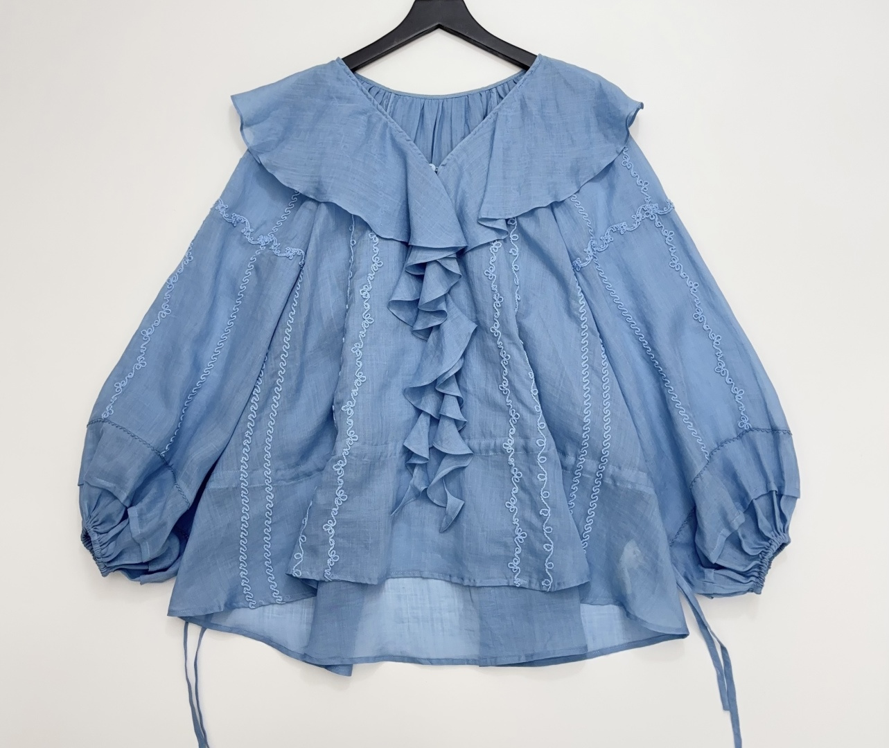 Into The East Lace Collar Embroidered Blue Shirt