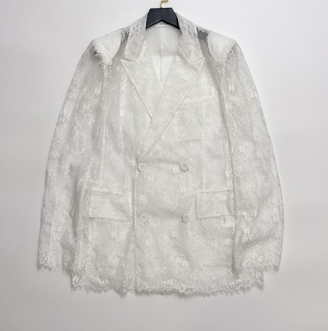 GIA STUDIOS Lace Fabric Padded Shoulder Blazer