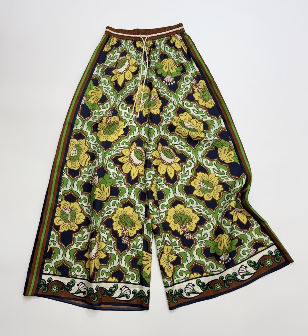 Alémais Vintage Acanthus Scroll Silk Casual Trousers
