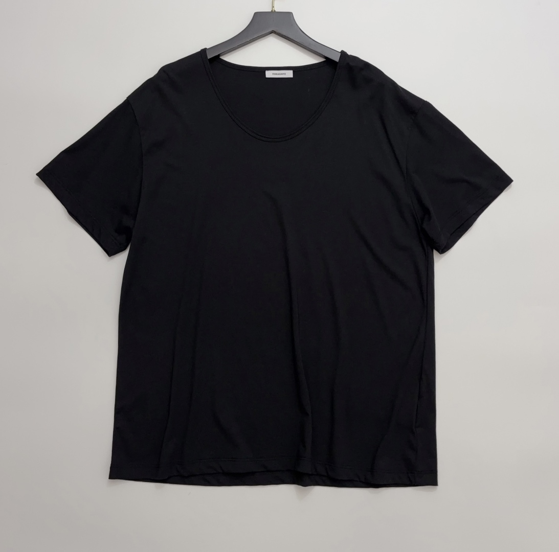 Salvatore Ferragamo Minimalist Black Loose Short Sleeve T-Shirt