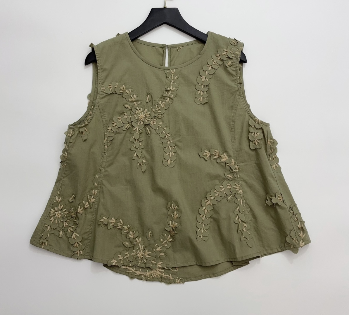 3D Floral Embroidery Pullover Round Neck Loose Sleeveless Vest